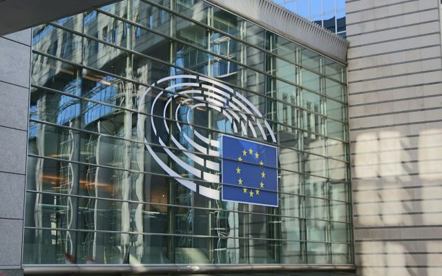 Regulator Inggris Peringatkan Peredaran Perangkat Lunak Kasino Berlisensi di Situs Ilegal