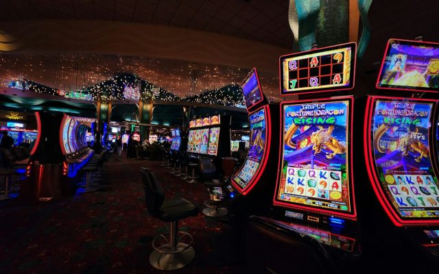 Merkur Slots Dikenai Denda £95.450 atas Kegagalan Intervensi terhadap Pelanggan